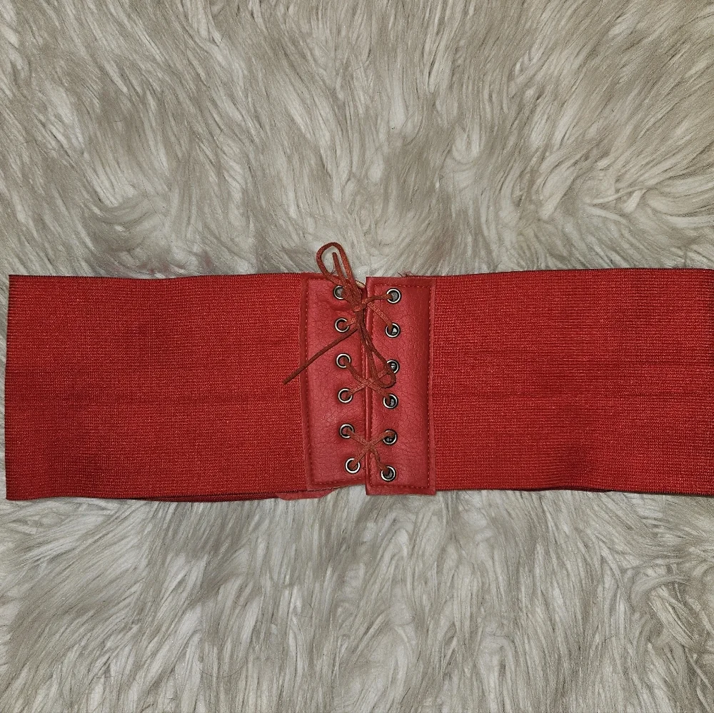 Vintage 1980s Red Corset Waist Belt | Wide Elastic Cinch Belt | Lace Back | 33